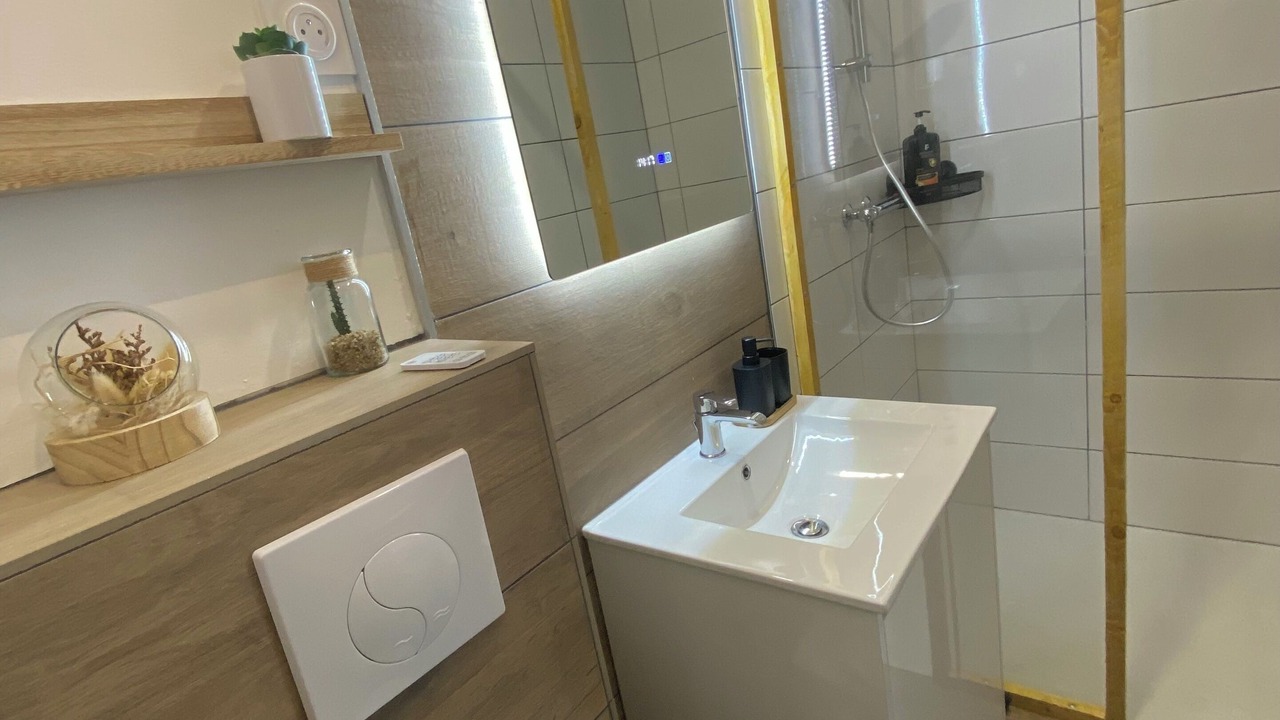 Photo of Bathroom in Fenouillet