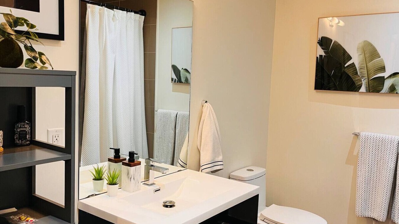 Photo of Bathroom in Connaught