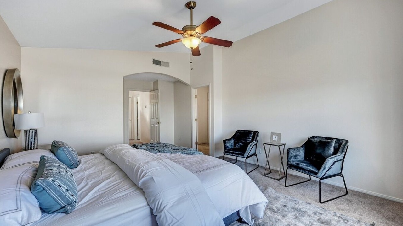 Photo of Bedroom in Desert Shores