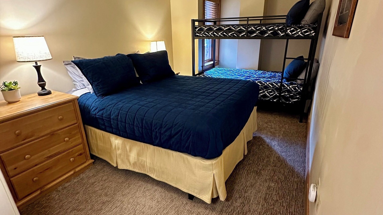 Photo of Bedroom in River Run