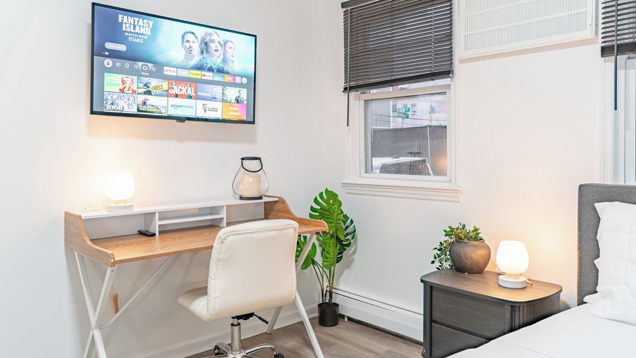 Photo of Others in Ironbound District