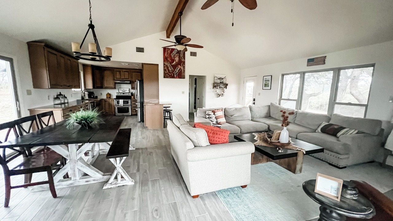 Photo of Livingroom in Boerne