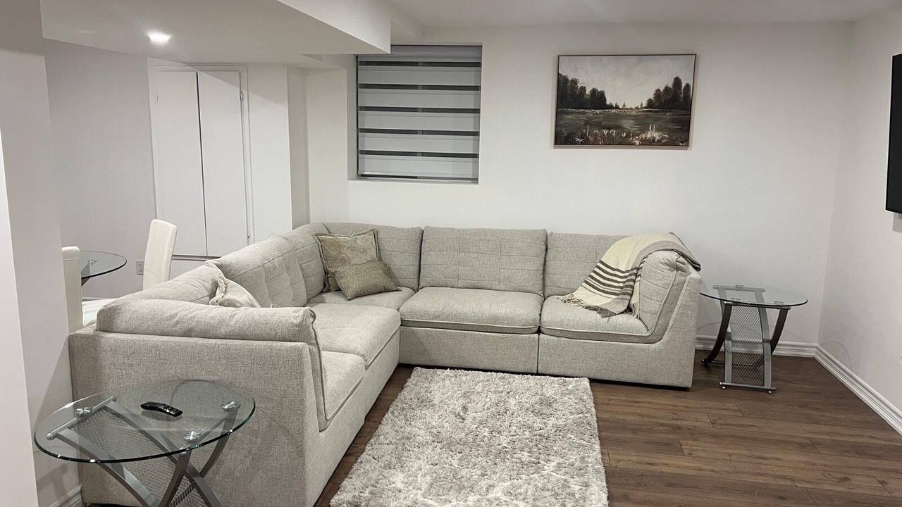 Photo of Livingroom in Vaughan