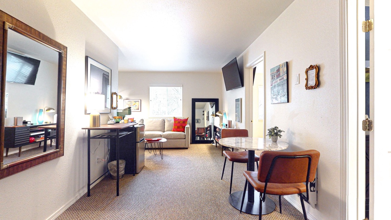 Photo of Livingroom in Port Townsend