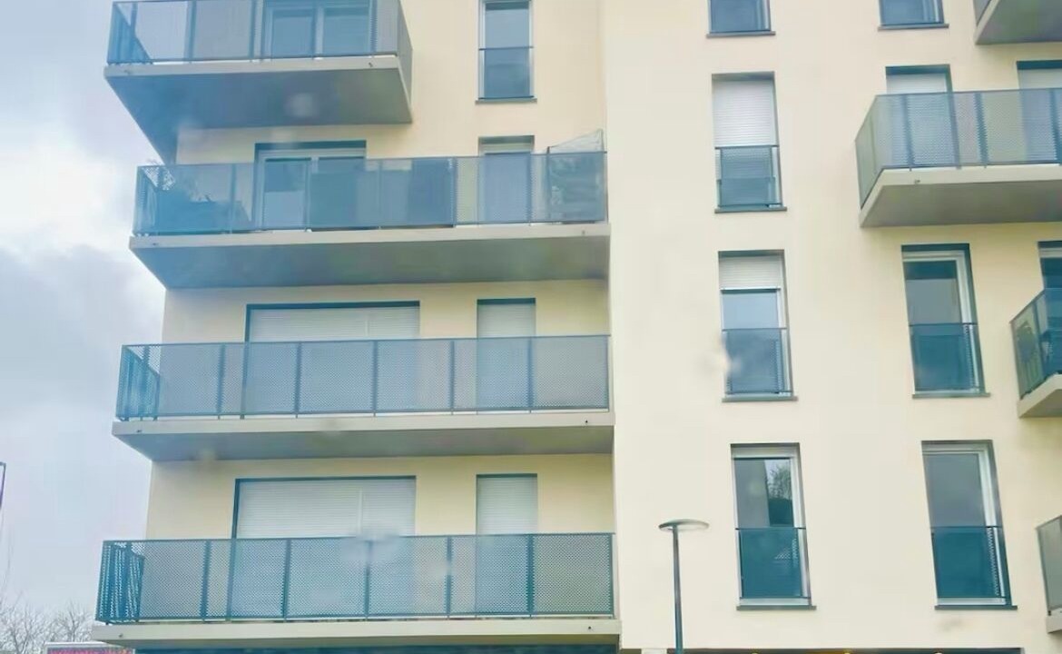 Photo of Outdoor in Orsay