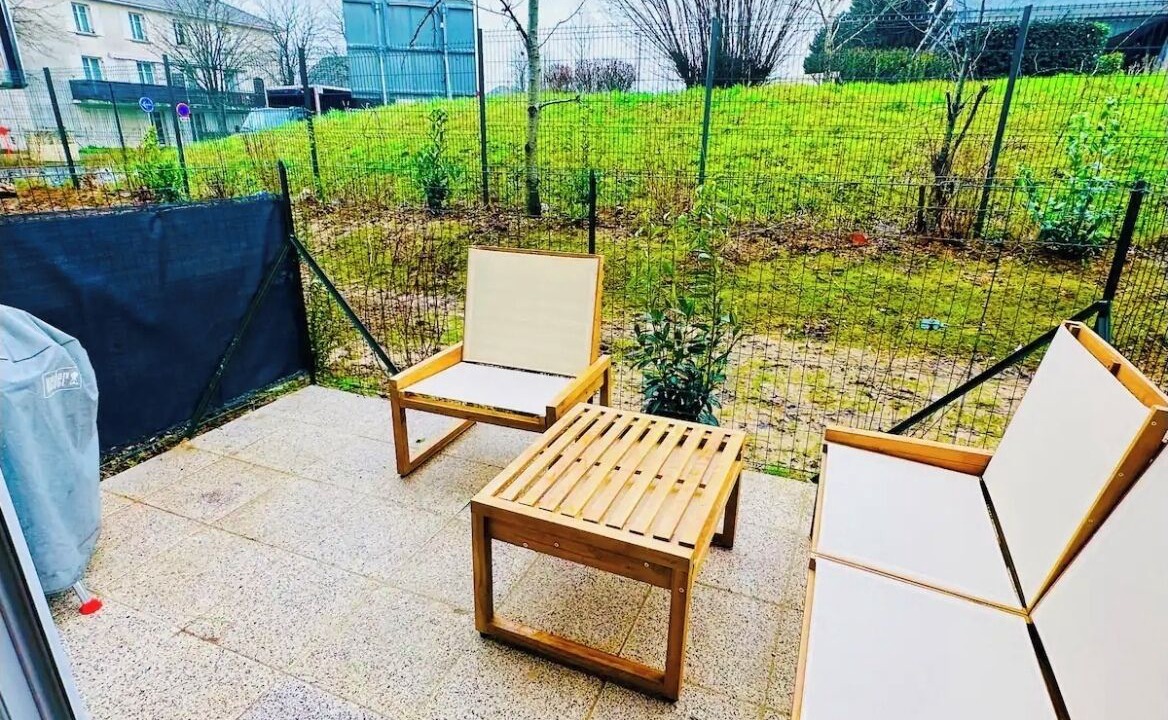 Photo of Patio Balcony in Orsay