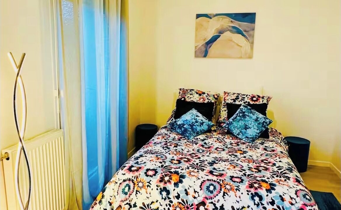 Photo of Bedroom in Orsay