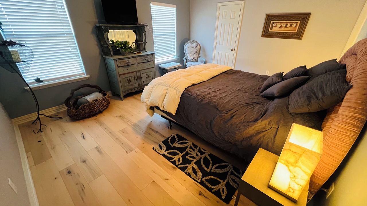 Photo of Bedroom in Whitesboro