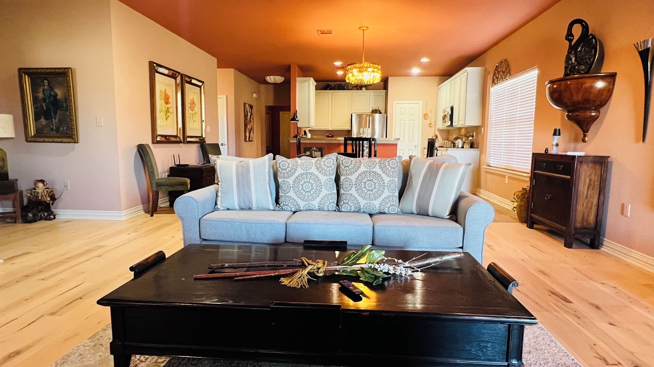 Photo of Livingroom in Whitesboro