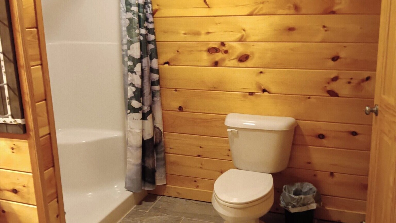 Photo of Bathroom in Unaka
