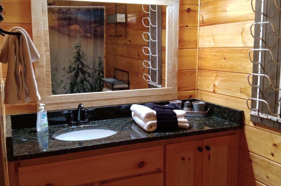 Photo of Bathroom in Unaka