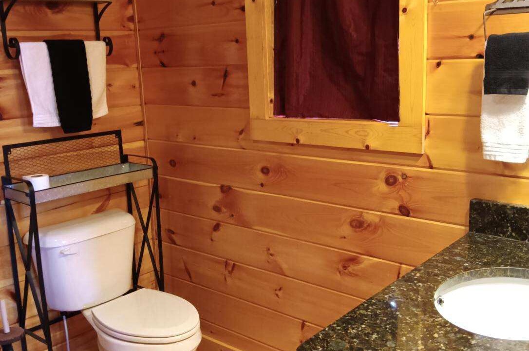 Photo of Bathroom in Unaka