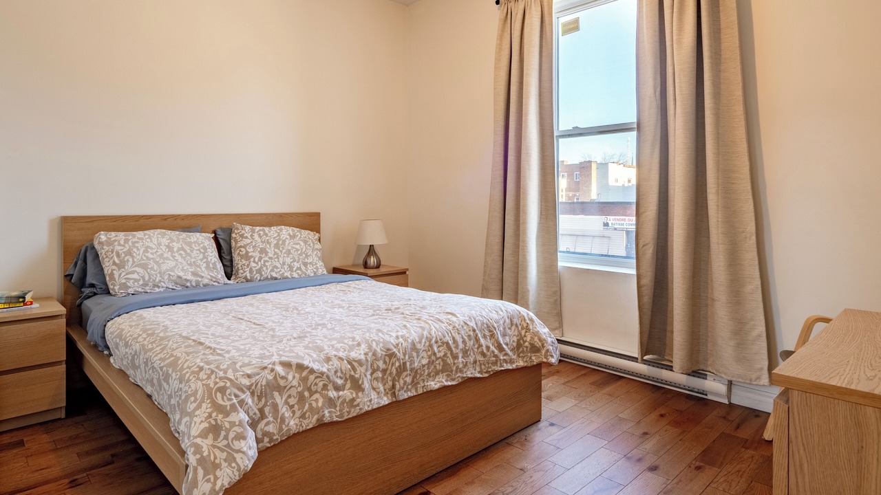 Photo of Bedroom in De Lorimier