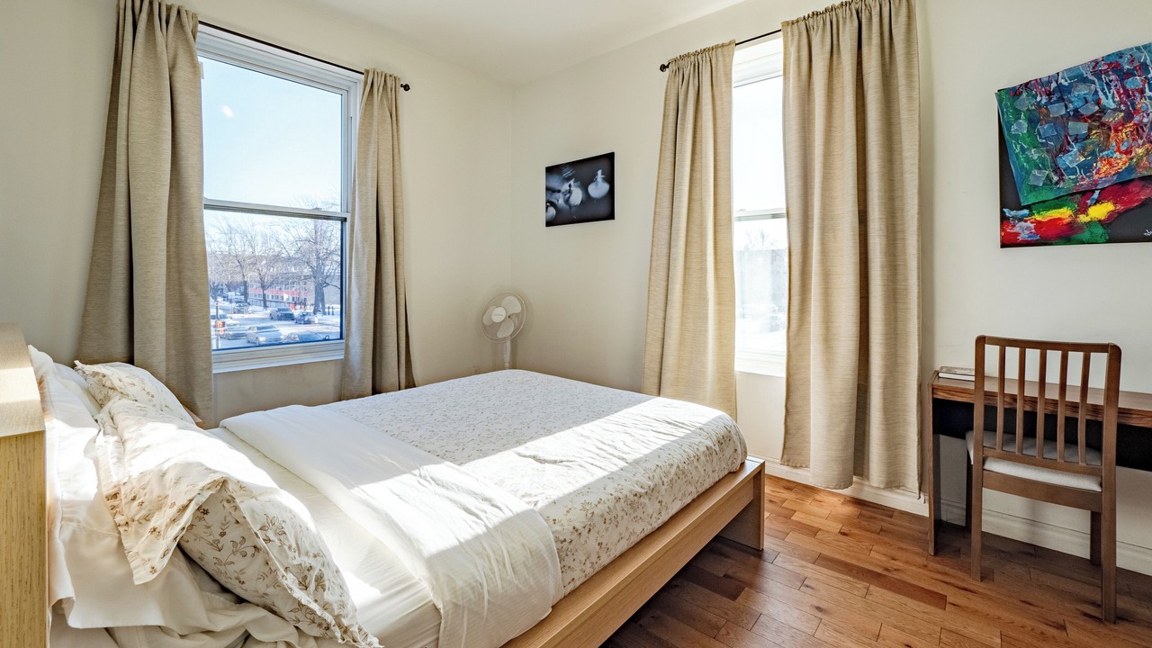 Photo of Bedroom in De Lorimier