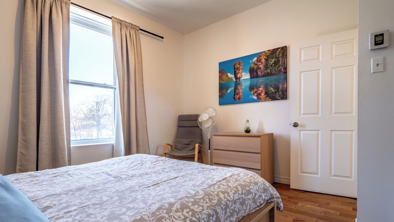 Photo of Bedroom in De Lorimier