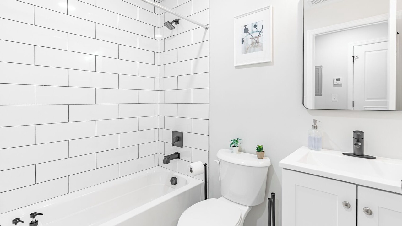 Photo of Bathroom in Ampere
