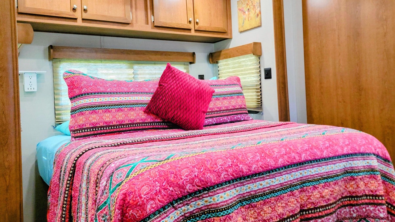 Photo of Bedroom in Smithville