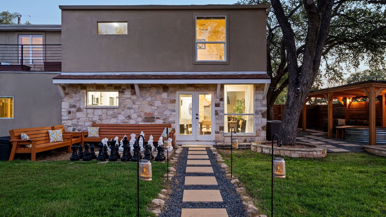 Photo of Outdoor in Lodge Acres