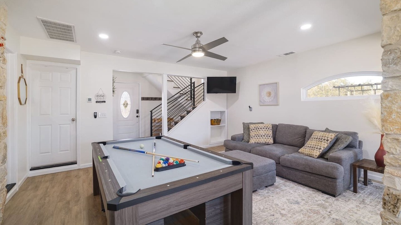 Photo of Livingroom in Lodge Acres