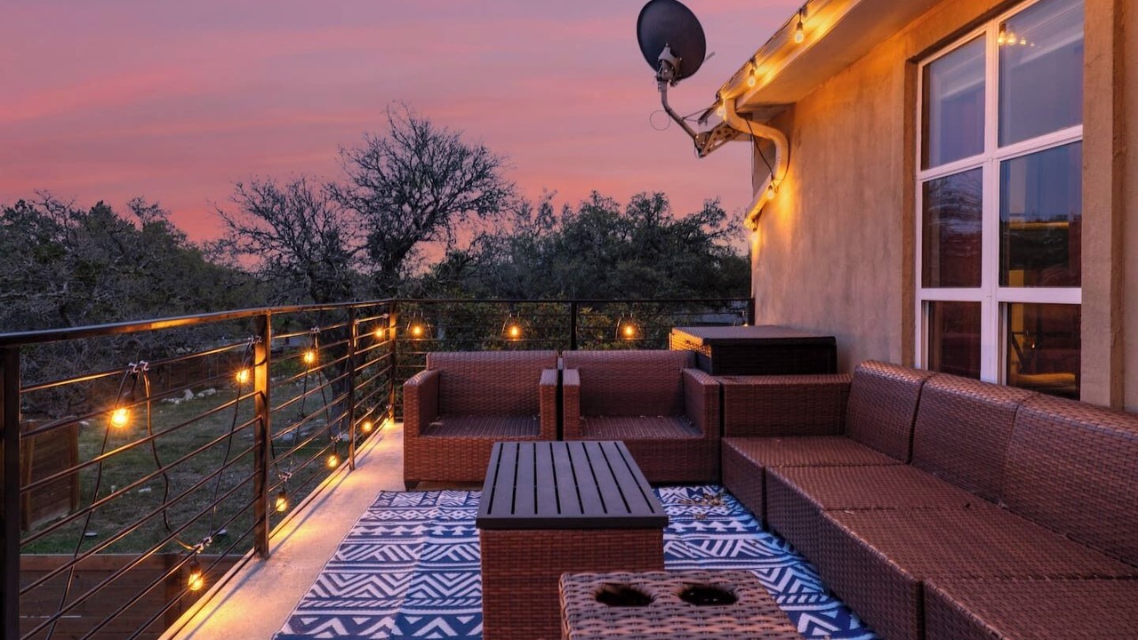 Photo of Patio Balcony in Lodge Acres