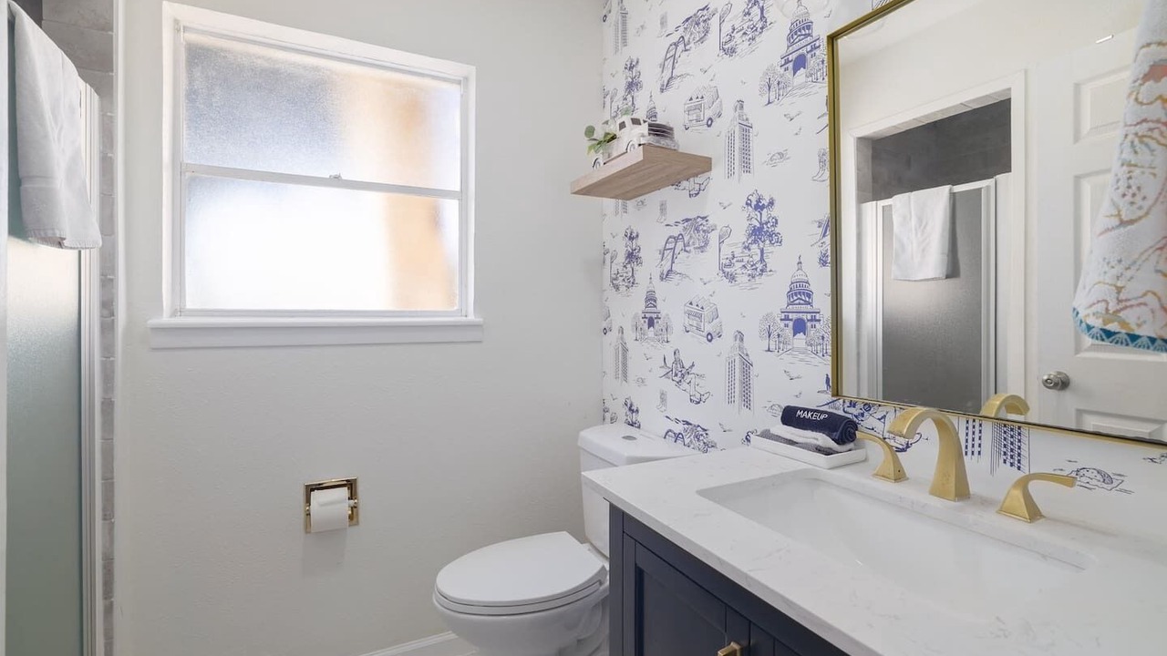 Photo of Bathroom in Lodge Acres