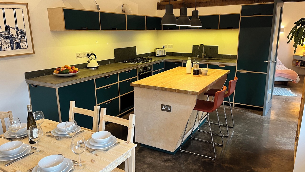 Photo of Others in Dundry