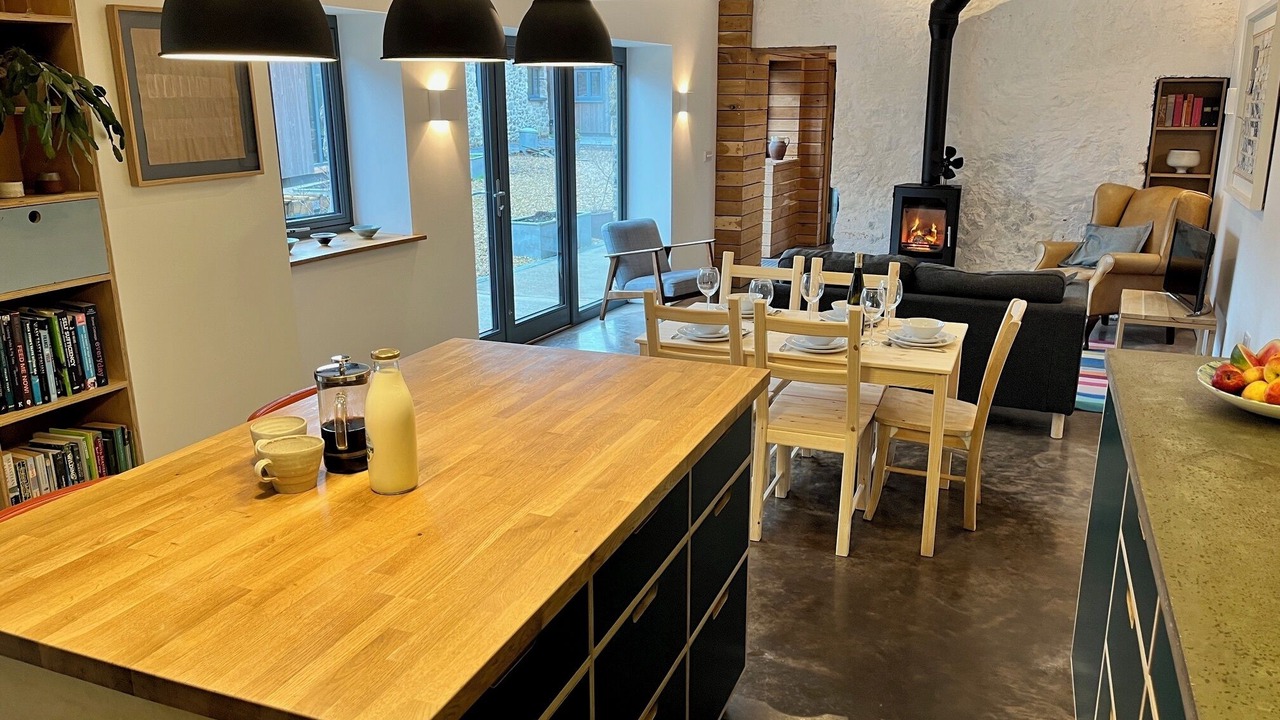 Photo of Others in Dundry