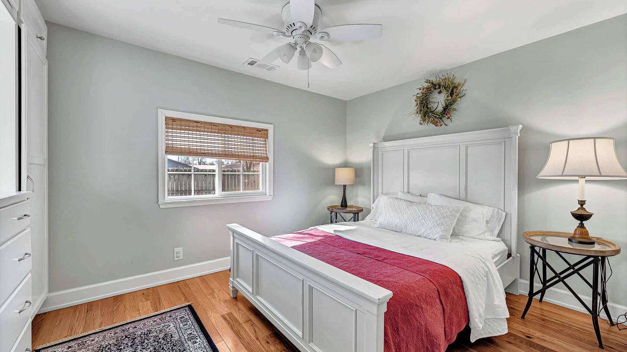 Photo of Bedroom in Siloam Springs