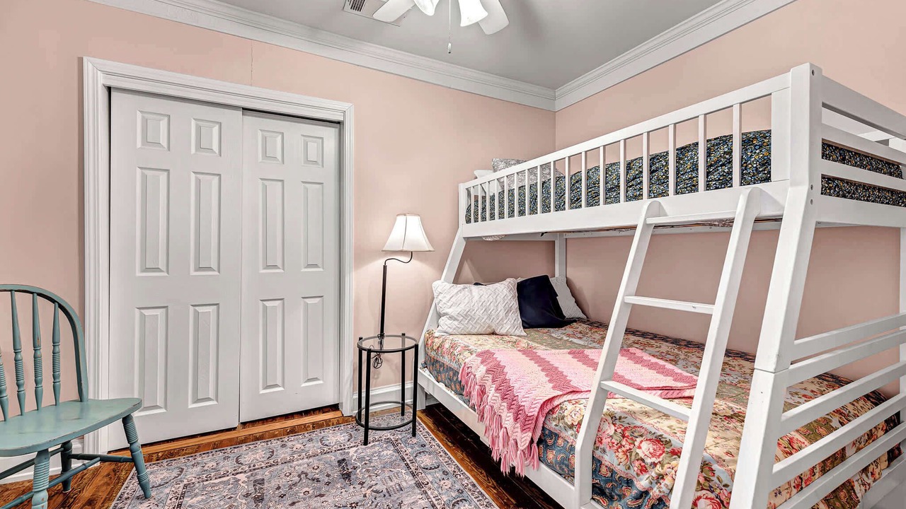Photo of Bedroom in Siloam Springs