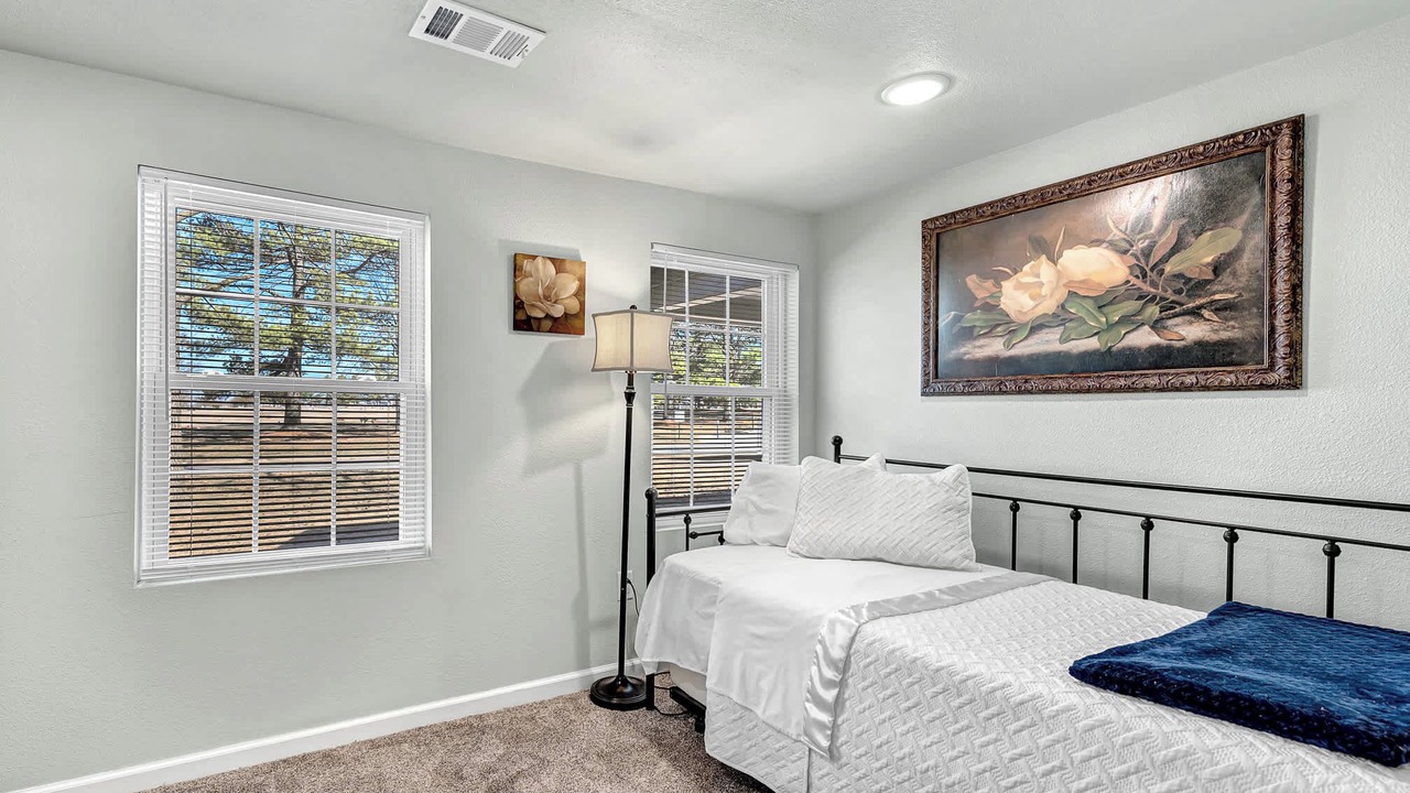 Photo of Bedroom in Siloam Springs