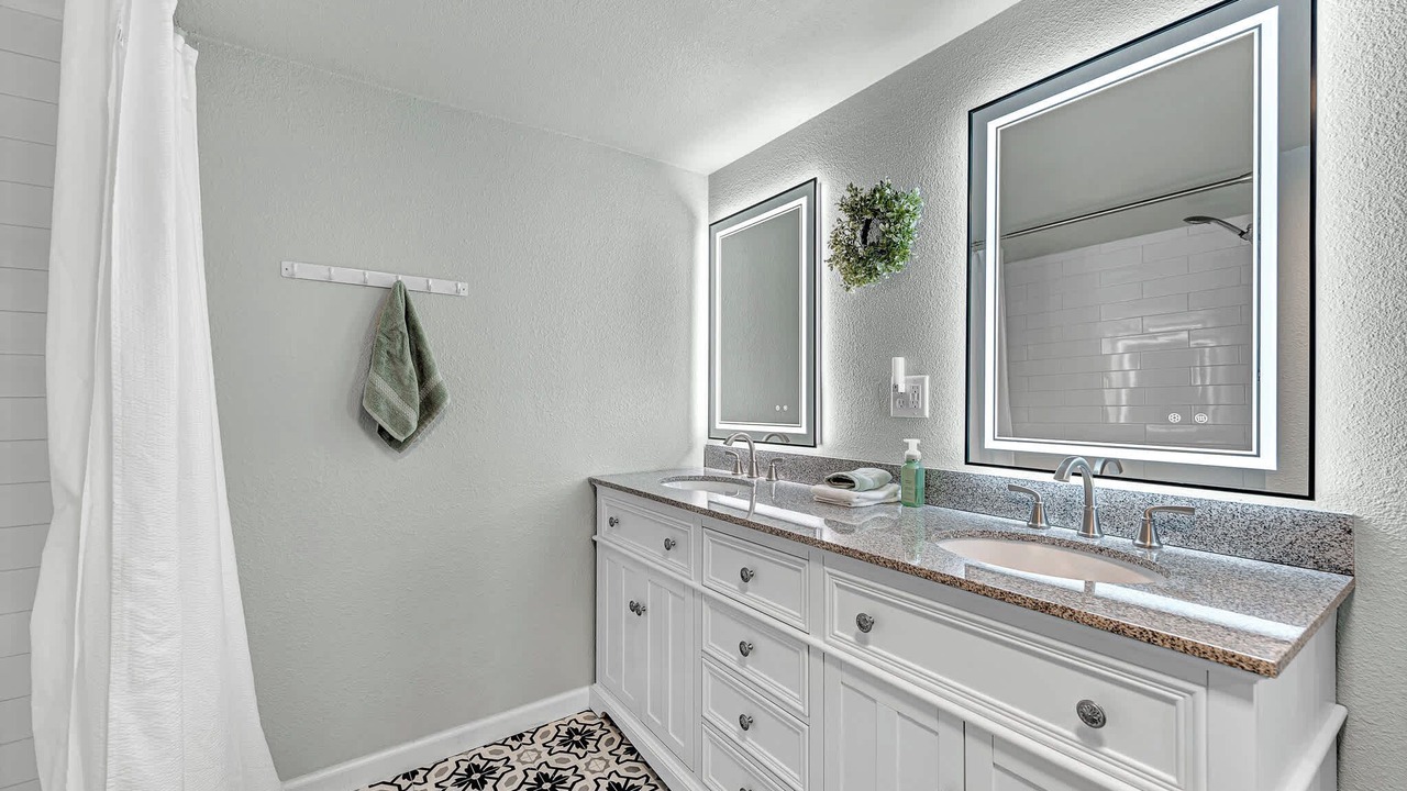 Photo of Bathroom in Siloam Springs