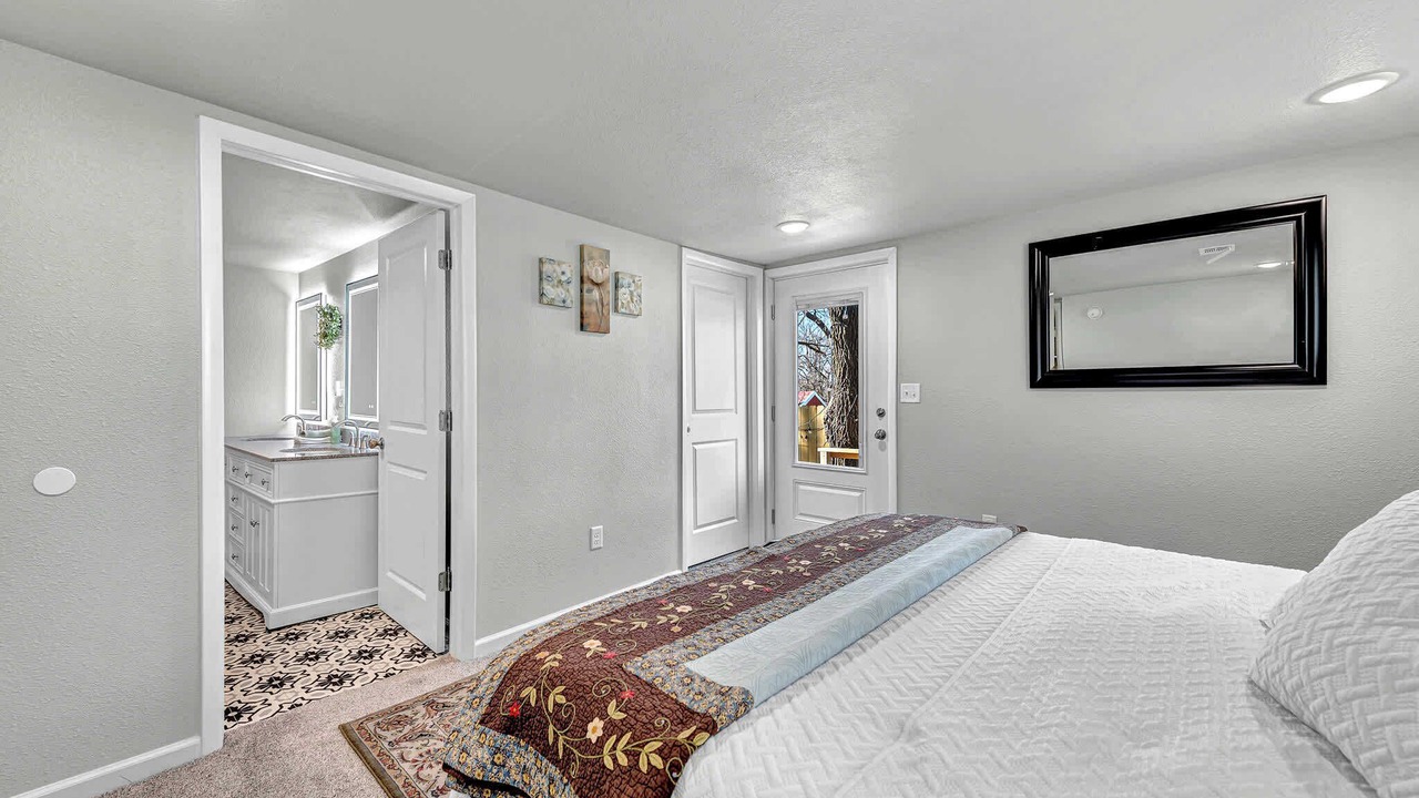 Photo of Bedroom in Siloam Springs