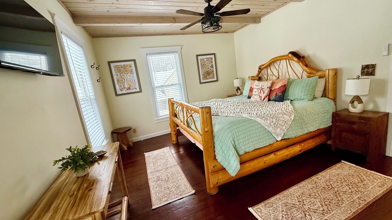 Photo of Bedroom in Town of Webb