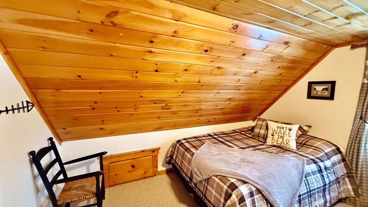 Photo of Bedroom in Town of Webb