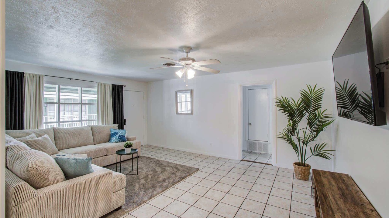 Photo of Livingroom in Houston