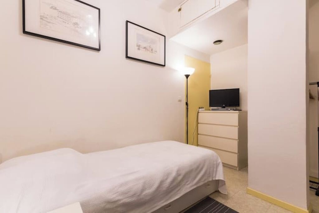 Photo of Bedroom in Secteur 2