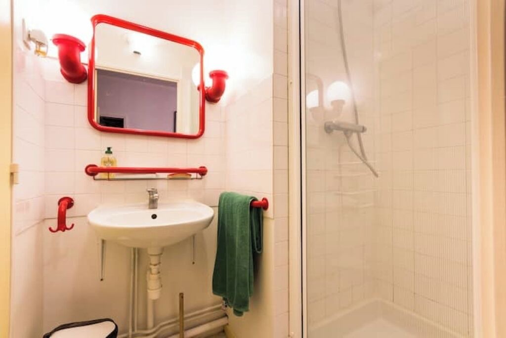 Photo of Bathroom in Secteur 2