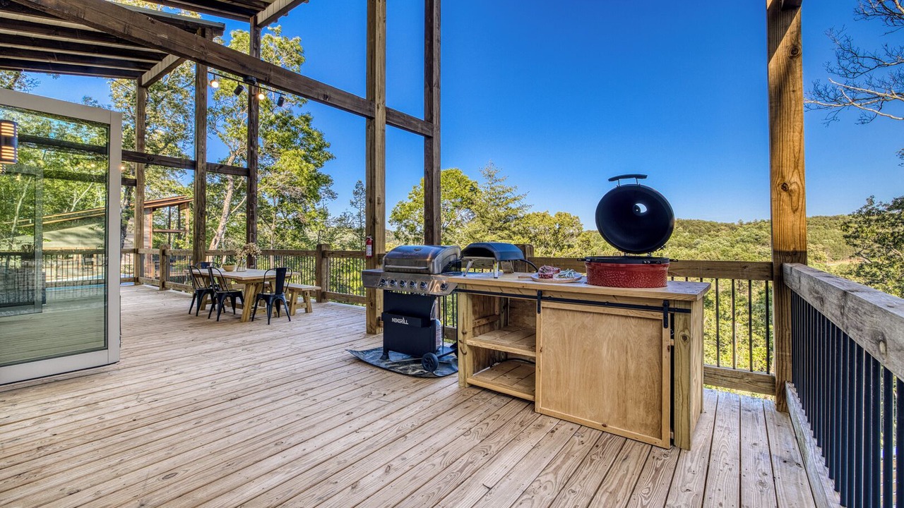 Photo of Outdoor in Mineral Bluff