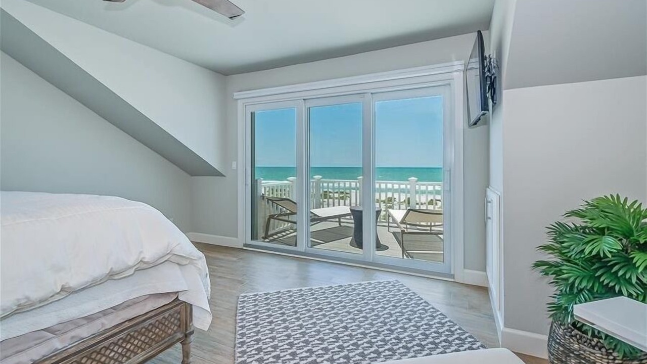 Photo of Bedroom in Boca Grande