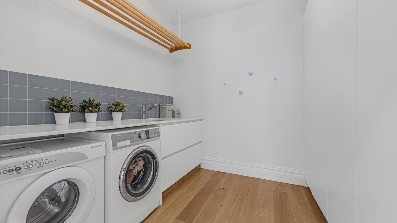 Photo of Others in Devonport