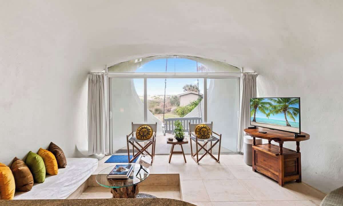 Photo of Livingroom in Atlantic Beach