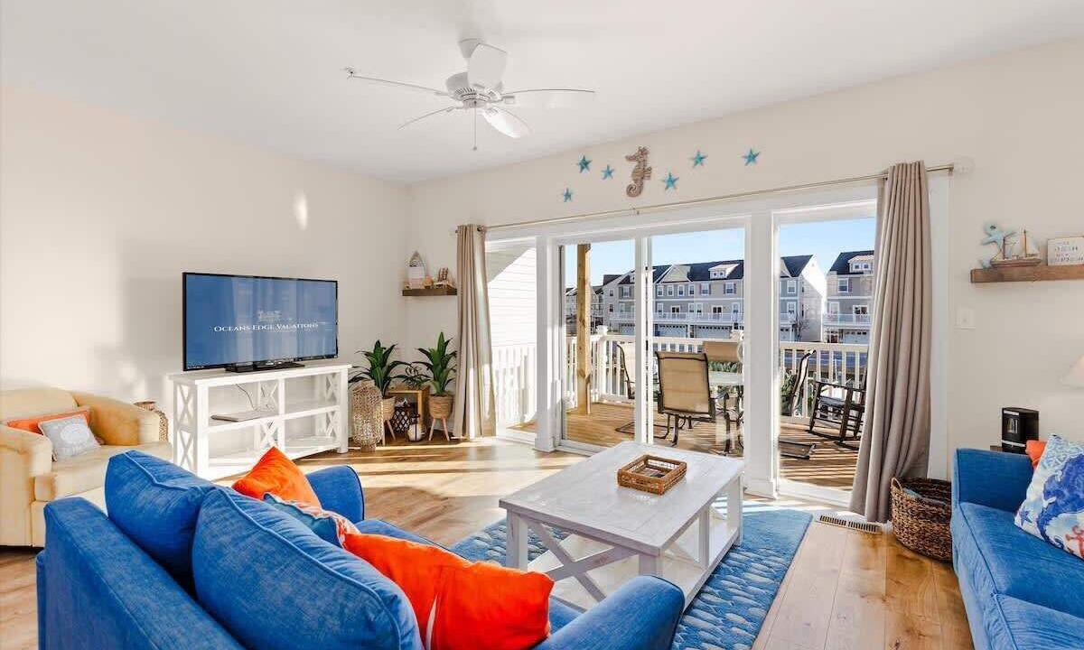Photo of Livingroom in West Ocean City