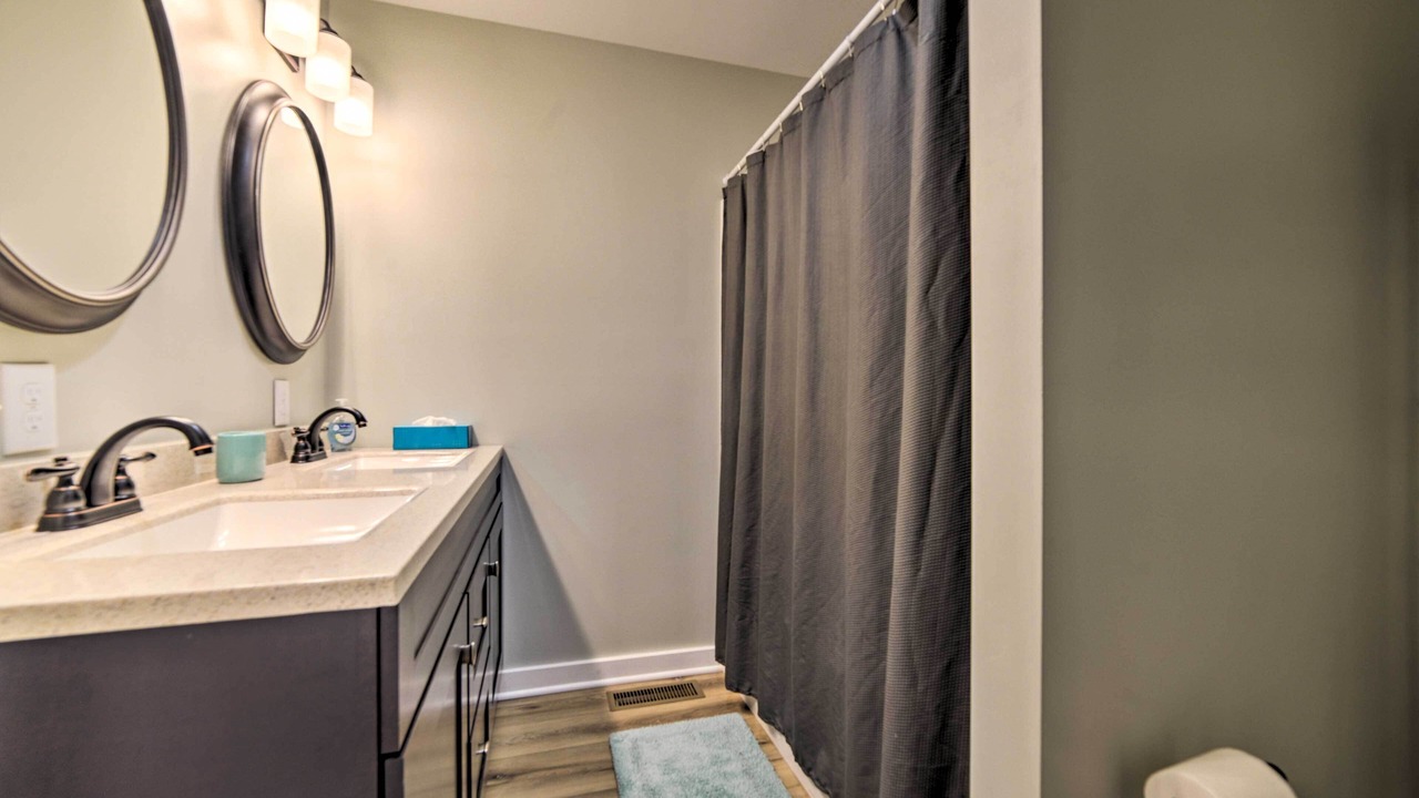 Photo of Others in Eddyville