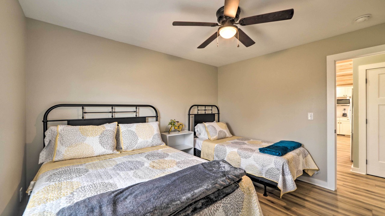 Photo of Others in Eddyville