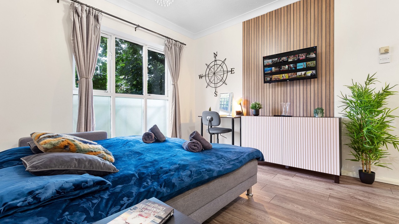 Photo of Others in New Cross