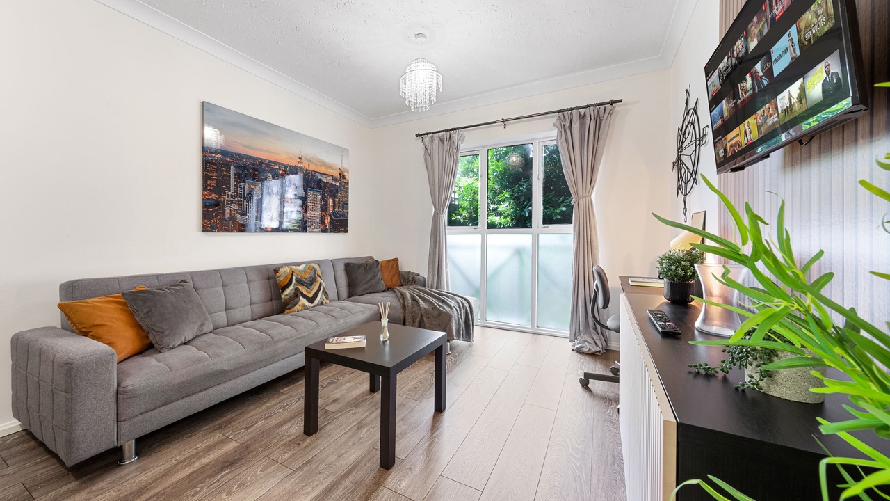 Photo of Others in New Cross