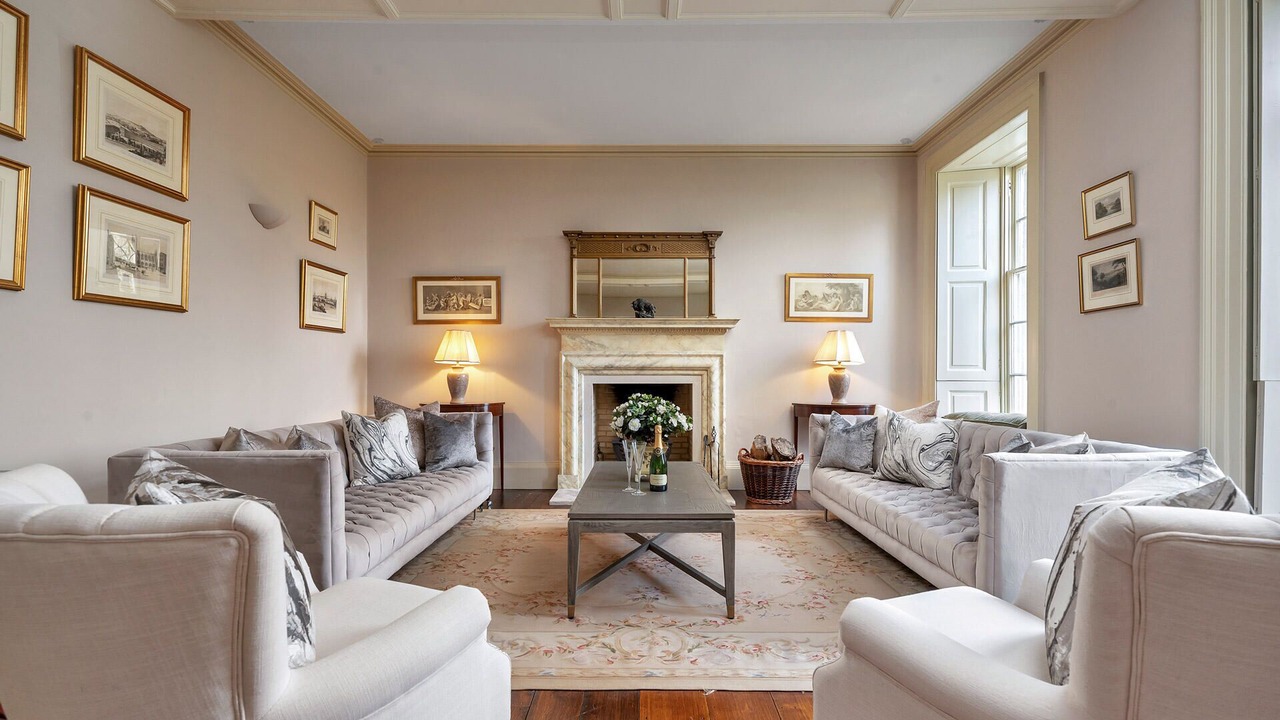 Photo of Livingroom in Tormarton