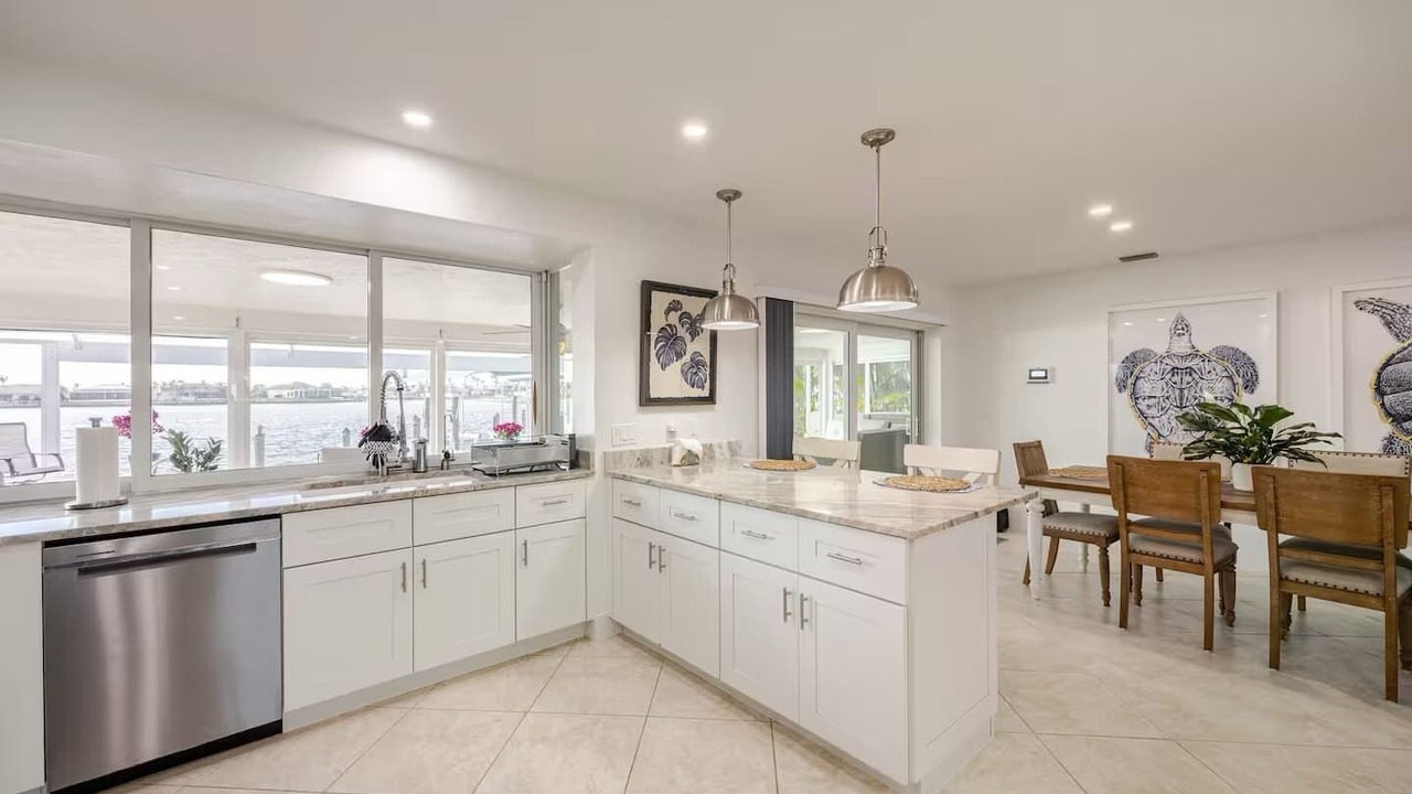 Photo of Others in Eight Lakes