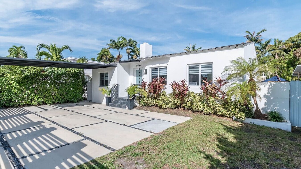 Photo of Outdoor in Coral Way