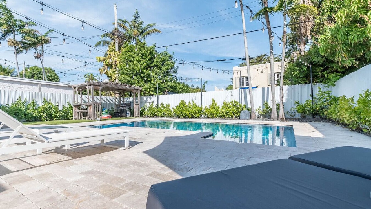 Photo of Outdoor in Coral Way